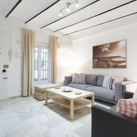 Apartamento Con Patio Malaga Bagian luar foto