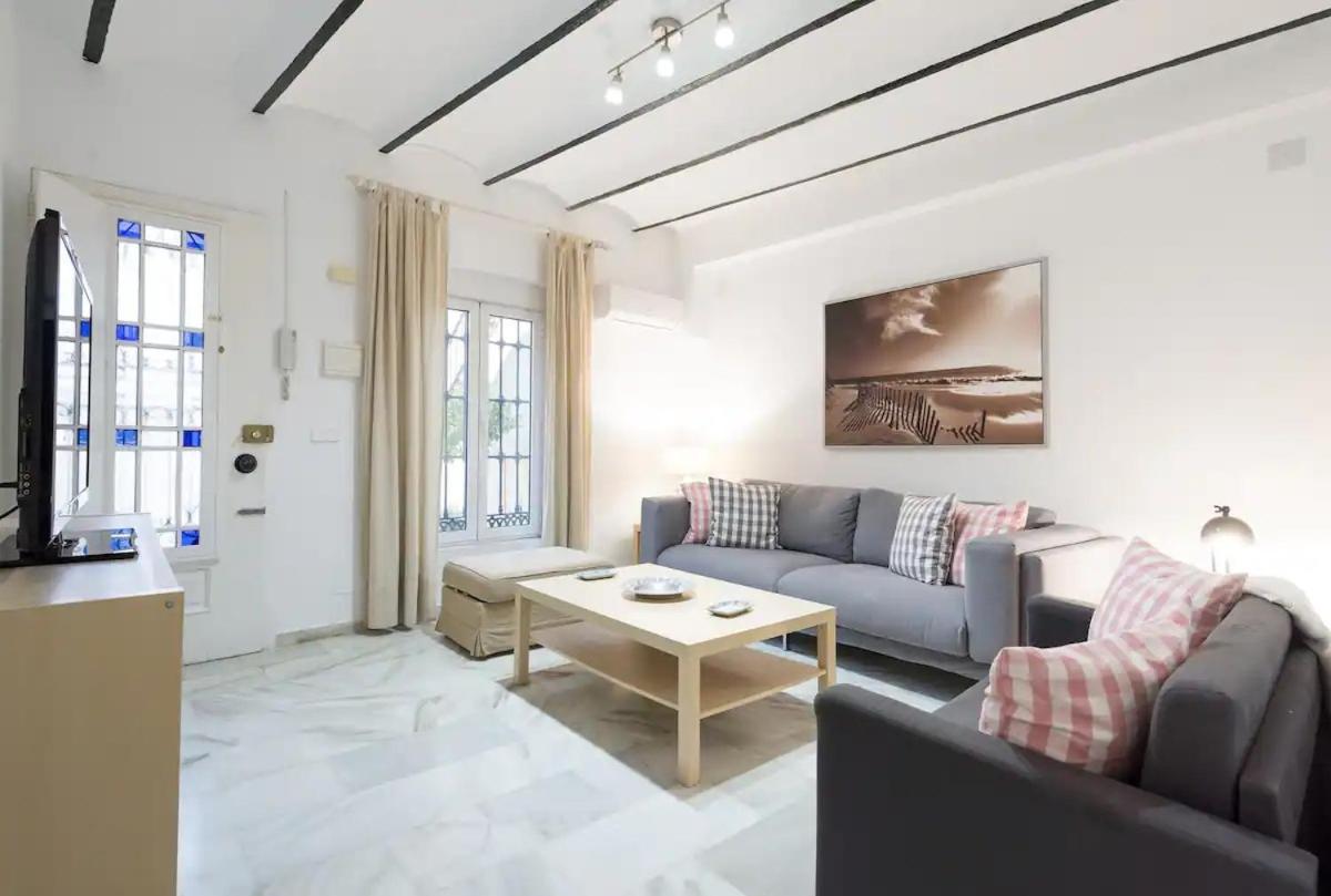 Apartamento Con Patio Malaga Bagian luar foto